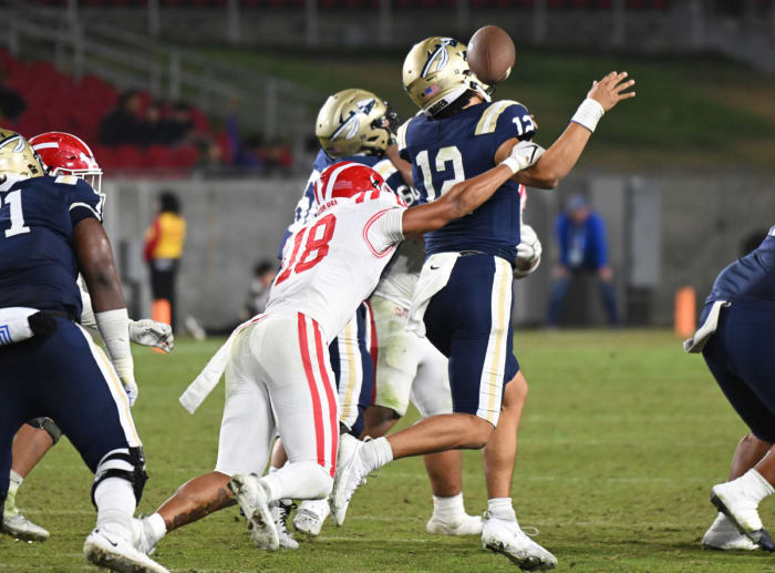 Mater Dei vs St John Bosco CIF Southern Section D1 Final November 24, 2023 Photo-Heston Quan35